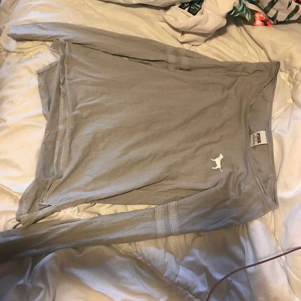 Grey Vs Pink off the should long sleeve